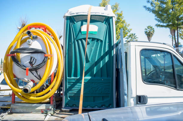 Best Luxury portable toilet rental  in Deatsville, AL